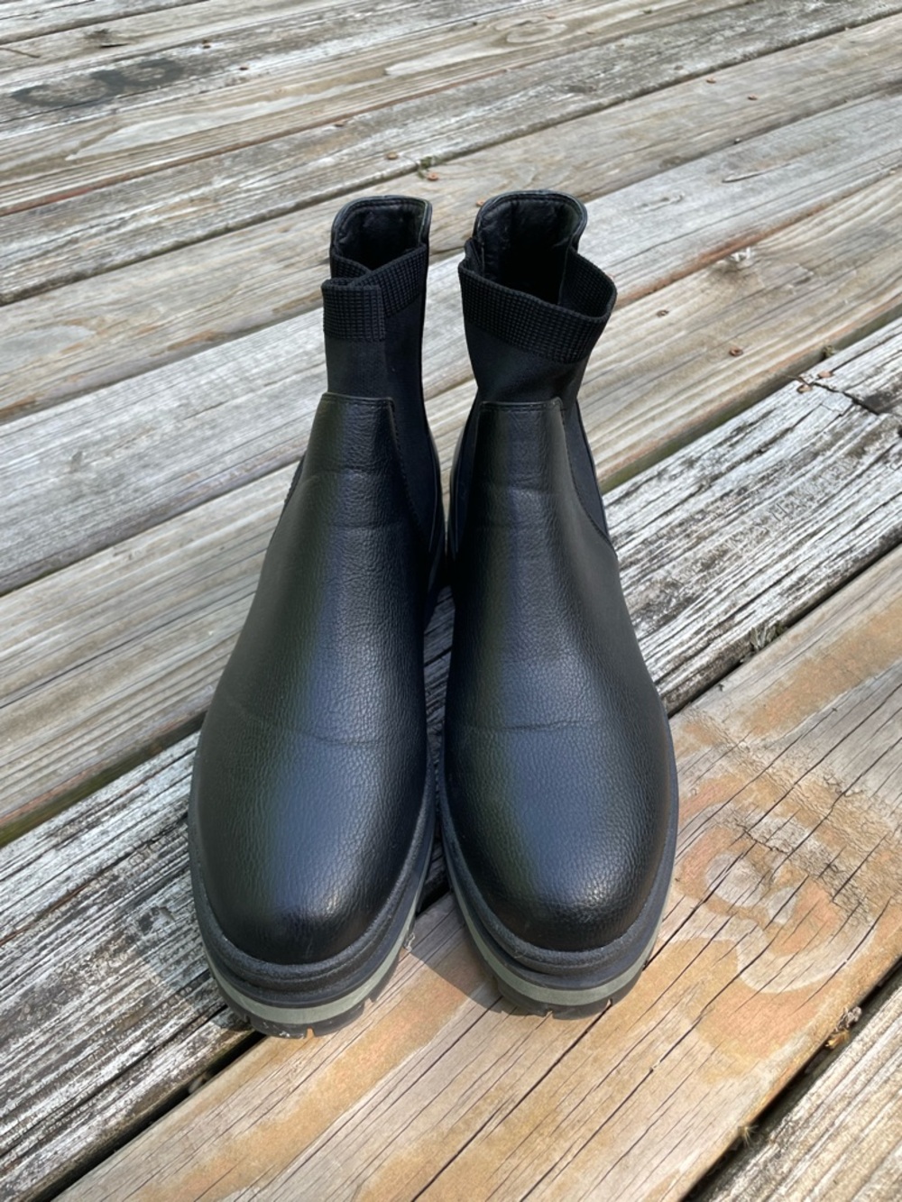 Nautica Black Chelsea Lug-Sole Ankle Boots